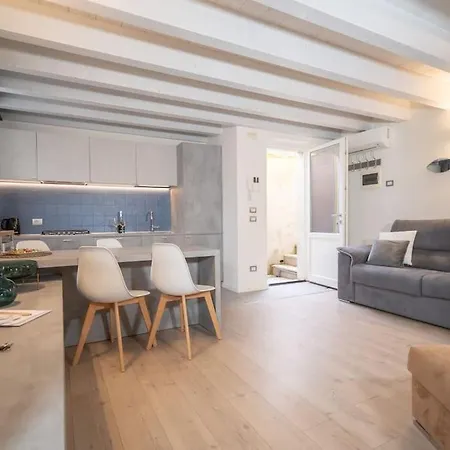 Appartamento Sunset Brenzone sul Garda